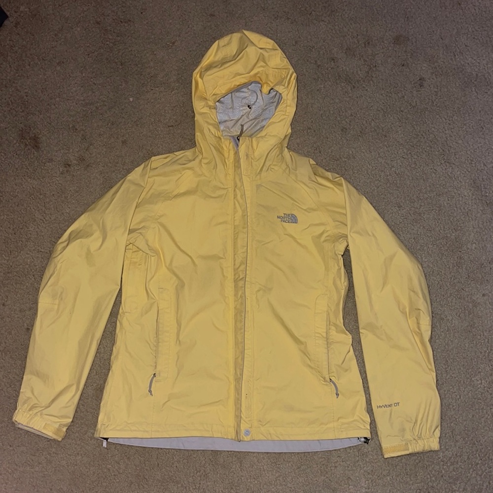 North Face rain jacket in great condition!